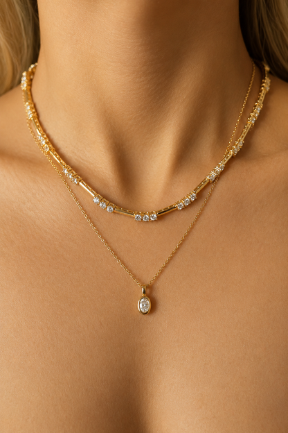 Éclipse Moissanite Necklace