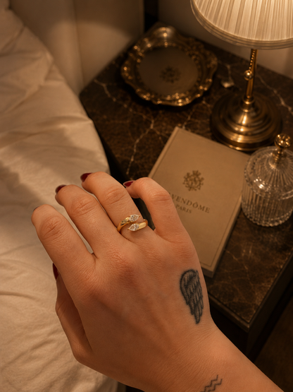 Kensington Pear Duet Moissanite Ring | 18k Gold Vermeil
