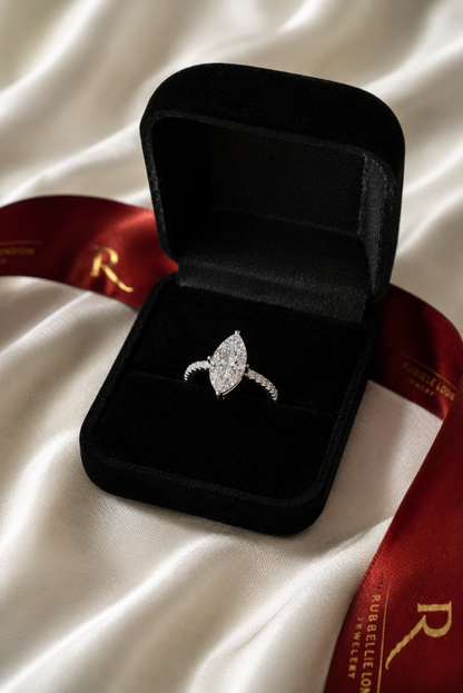 Héritage Marquise Moissanite Ring